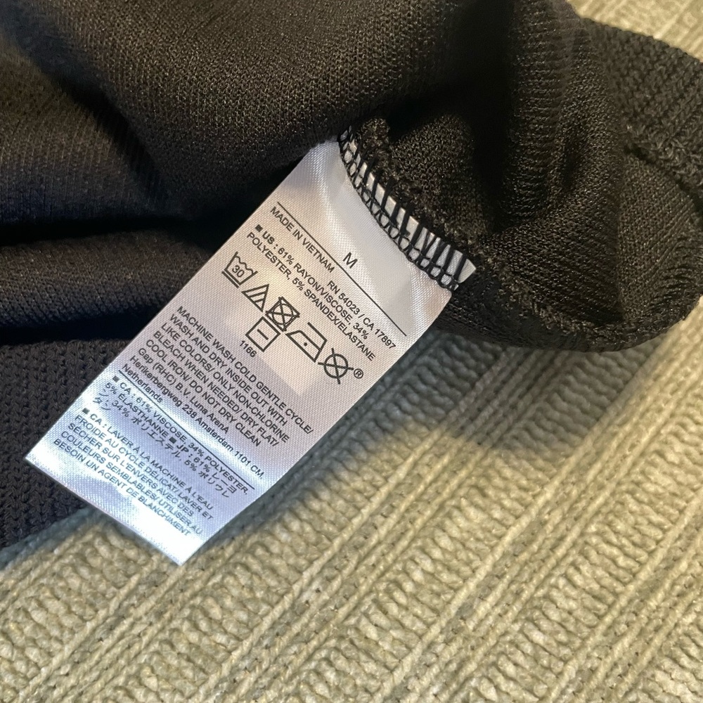 Banana Republic One-Shoulder Ribbed Top, Size M - Picture 4 of 5